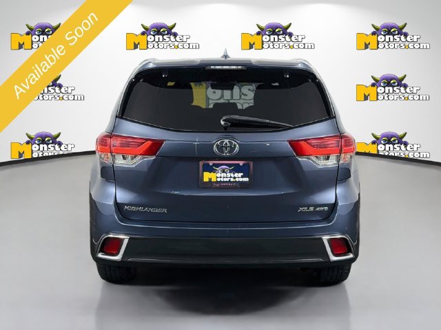 Used 2018 Toyota Highlander XLE AWD/4WD image 6