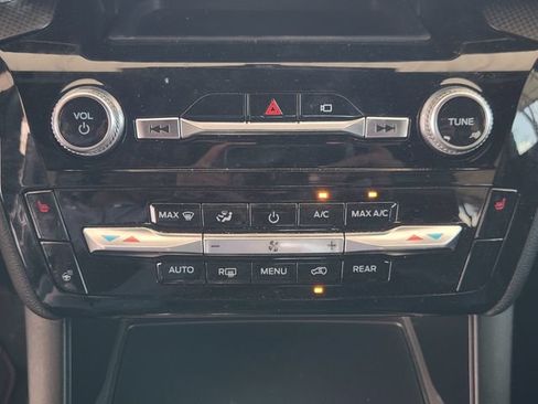 Used 2022 Ford Explorer ST-Line w/ Class IV Trailer Tow Package RWD image 16