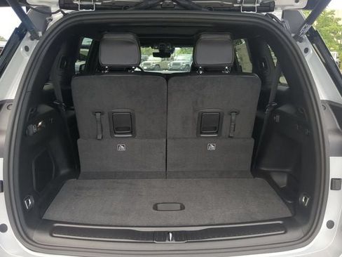 New 2026 Jeep Grand Cherokee L Limited AWD/4WD image 12