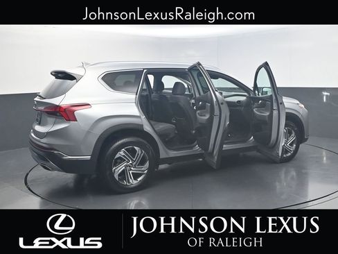 Used 2021 Hyundai Santa Fe SEL w/ Convenience Package image 23