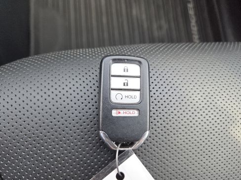 Used 2023 Honda Ridgeline RTL-E image 34