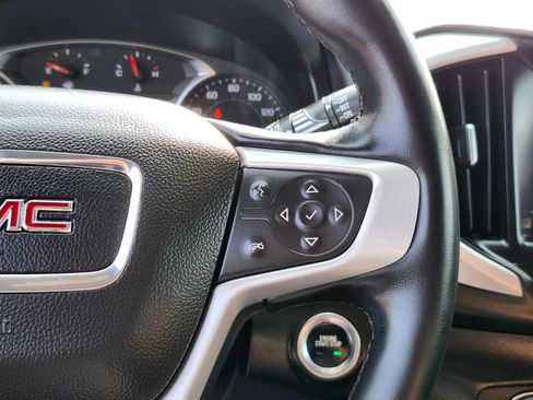 Used 2023 GMC Terrain SLT w/ LPO, Floor Liner Package AWD/4WD image 27