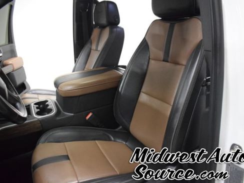 Used 2023 Chevrolet Silverado 2500 High Country w/ Z71 Off-Road Package AWD/4WD image 11