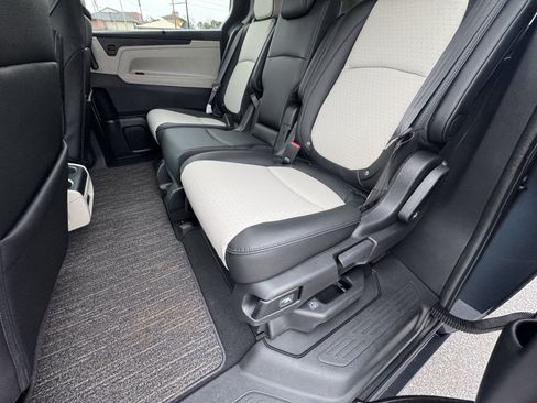 New 2026 Honda Odyssey Elite image 27