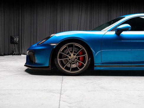 Used 2016 Porsche Cayman GT4 image 24