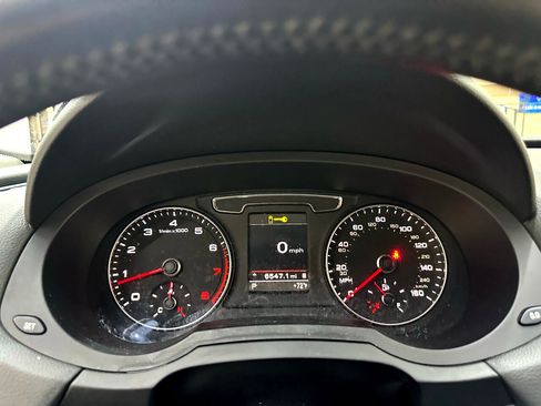 Used 2016 Audi Q3 2.0T Prestige w/ Prestige Package image 25