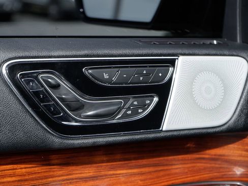 Used 2020 Lincoln Navigator Reserve w/ Equipment Group 208A Reserve RWD image 21