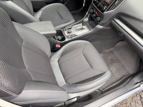 Used 2019 Subaru Forester Premium w/ All-Weather Package image 23