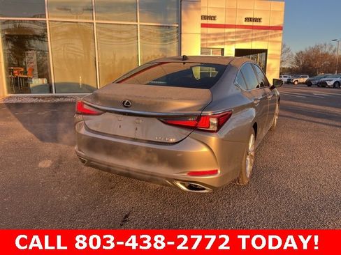 Used 2020 Lexus ES 350 Ultra Luxury image 3