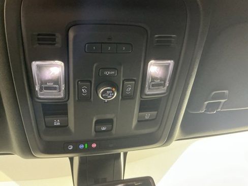 Used 2021 Chevrolet Tahoe LT w/ LT Signature Package image 33