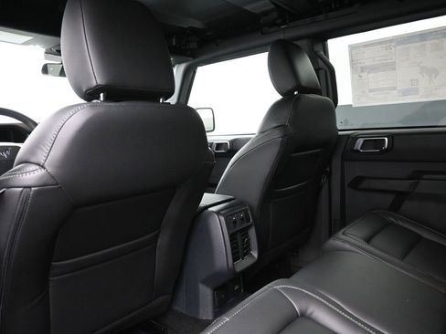 New 2025 Ford Bronco Big Bend image 2