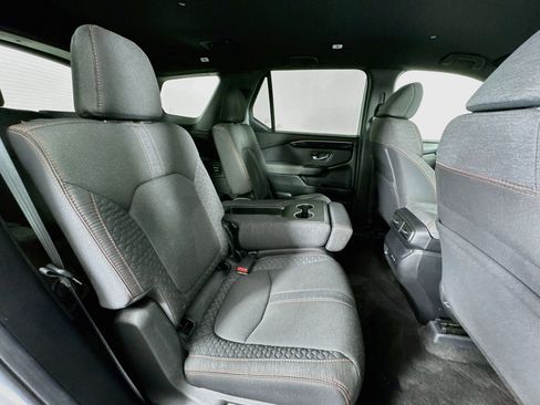 Certified 2025 Honda Pilot Sport image 27