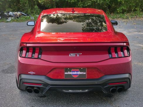 Used 2024 Ford Mustang GT Premium RWD image 8