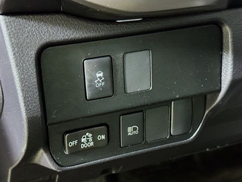 Used 2023 Toyota Tacoma SR5 image 12