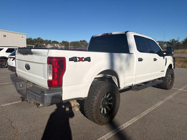 Used 2019 Ford F250 XLT AWD/4WD image 3