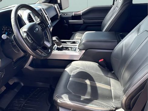 Used 2015 Ford F150 Platinum w/ Equipment Group 701A Luxury AWD/4WD image 14