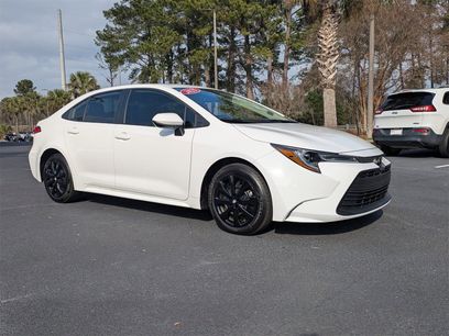 Used 2025 Toyota Corolla LE