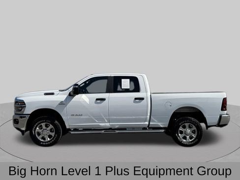Certified 2025 RAM 2500 Big Horn AWD/4WD image 3