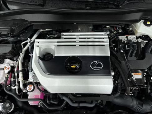 Used 2024 Lexus UX 250h Premium image 12