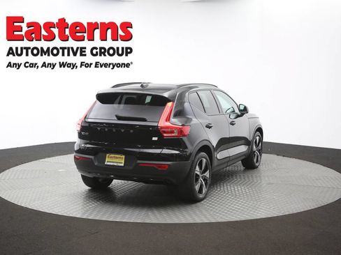 Used 2022 Volvo XC40 P8 Recharge Plus AWD/4WD image 39