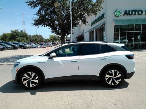 Used 2023 Volkswagen ID.4 Pro RWD image 12