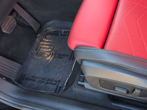 Certified 2023 BMW X1 xDrive28i w/ Premium Package image 17