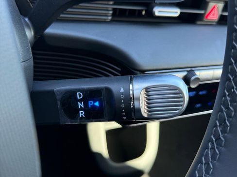 New 2026 Hyundai Ioniq 5 SE image 18
