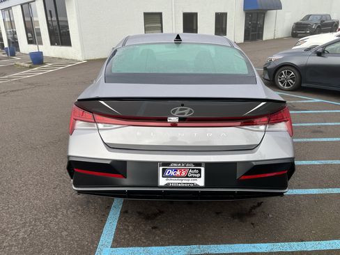 New 2026 Hyundai Elantra SEL Sport Premium image 4