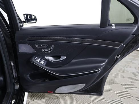 Used 2020 Mercedes-Benz S 63 AMG S 63 AMG image 32