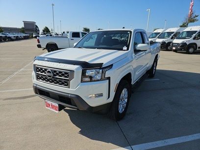 Used 2022 Nissan Frontier SV
