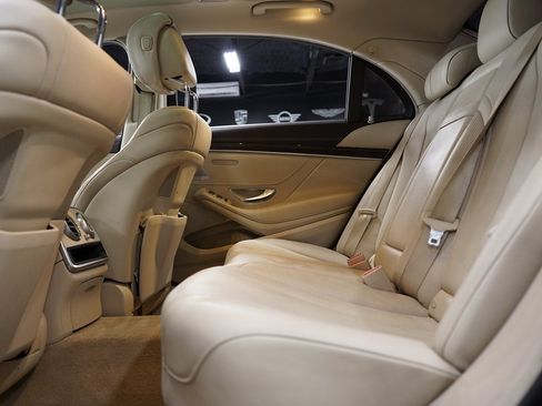 Used 2018 Mercedes-Benz S 450 Sedan image 24