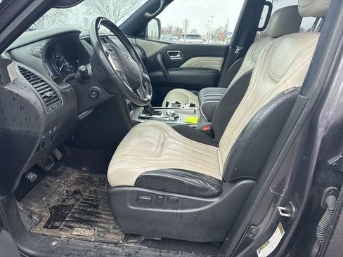 Used 2019 INFINITI QX80 Limited w/ All-Season Package image 6