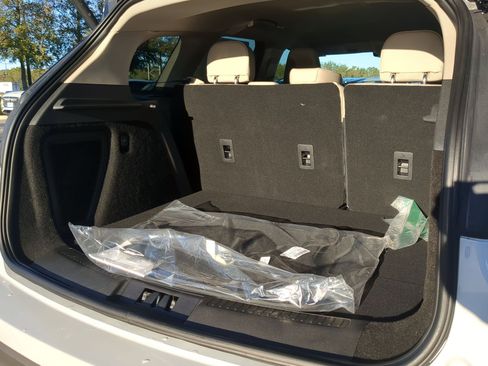 New 2026 Lincoln Corsair Premiere image 22