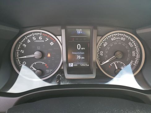 Used 2023 Toyota Tacoma TRD Sport image 26