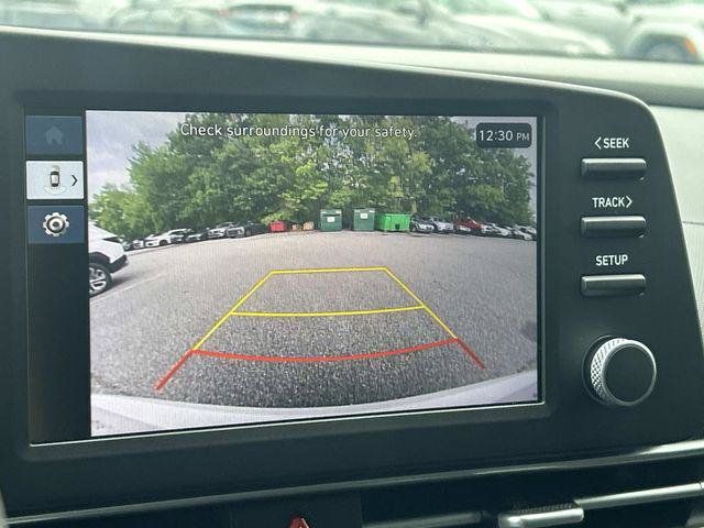 New 2026 Hyundai Elantra Hybrid FWD image 12