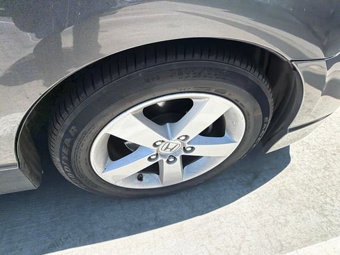 Used 2011 Honda Civic LX-S image 11