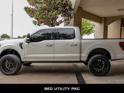 Used 2024 Ford F150 Platinum image 6