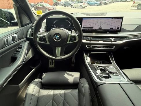 Used 2024 BMW X5 xDrive40i w/ M Sport Package AWD/4WD image 12