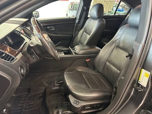 Used 2016 Ford Taurus Limited FWD image 4