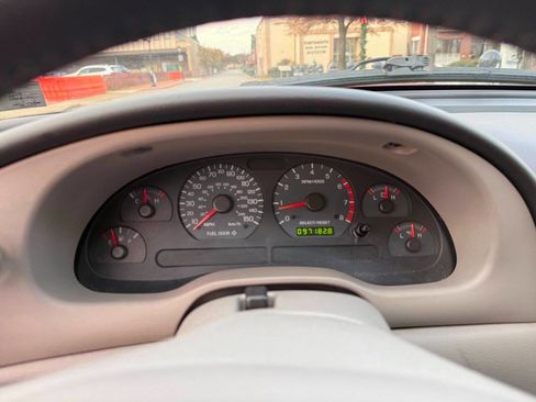 Used 2004 Ford Mustang GT image 15