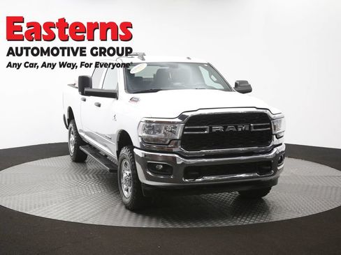 Used 2022 RAM 2500 Tradesman w/ Chrome Appearance Group AWD/4WD image 56