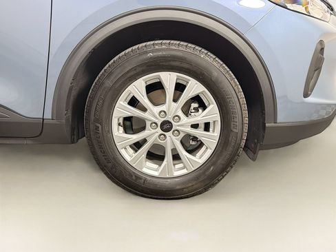Used 2024 Ford Escape Active w/ Cold Weather Package FWD image 32