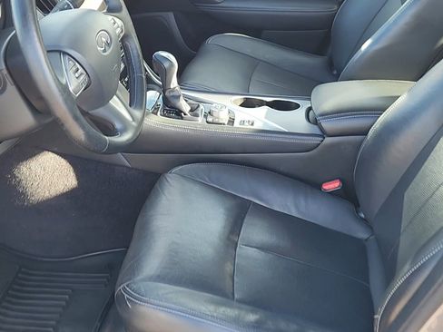 Used 2014 INFINITI Q50 Premium w/ Navigation Package image 20