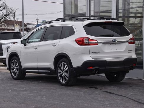 Used 2022 Subaru Ascent Limited w/ Technology Package image 3