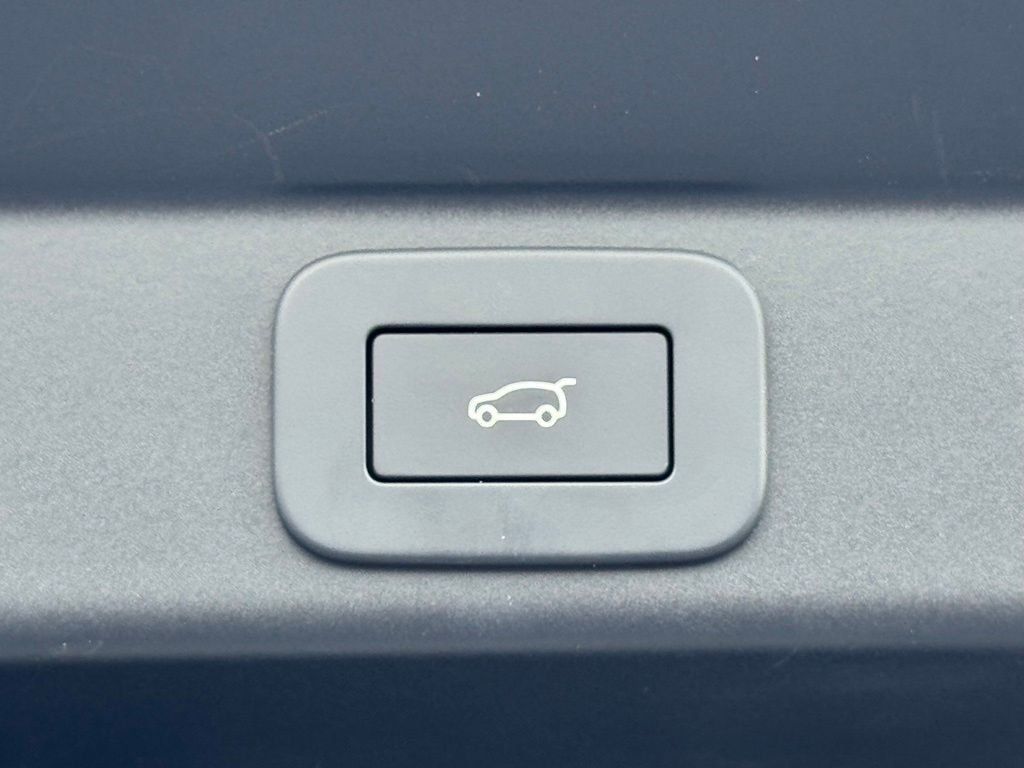 Used 2024 Land Rover Range Rover Sport Dynamic SE AWD/4WD image 39