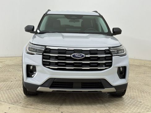 New 2026 Ford Explorer Active image 6
