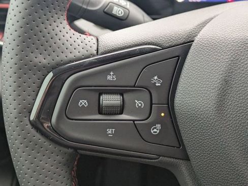 New 2026 Chevrolet Trax RS w/ Sunroof Package image 15