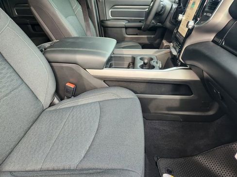 New 2026 RAM 2500 Big Horn AWD/4WD image 11