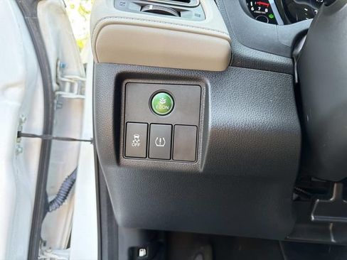 Used 2018 Honda HR-V EX-L image 29