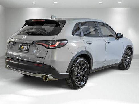 Used 2025 Honda HR-V Sport image 8